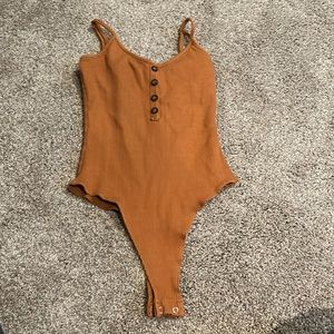 Rusty orange body ribbed suit